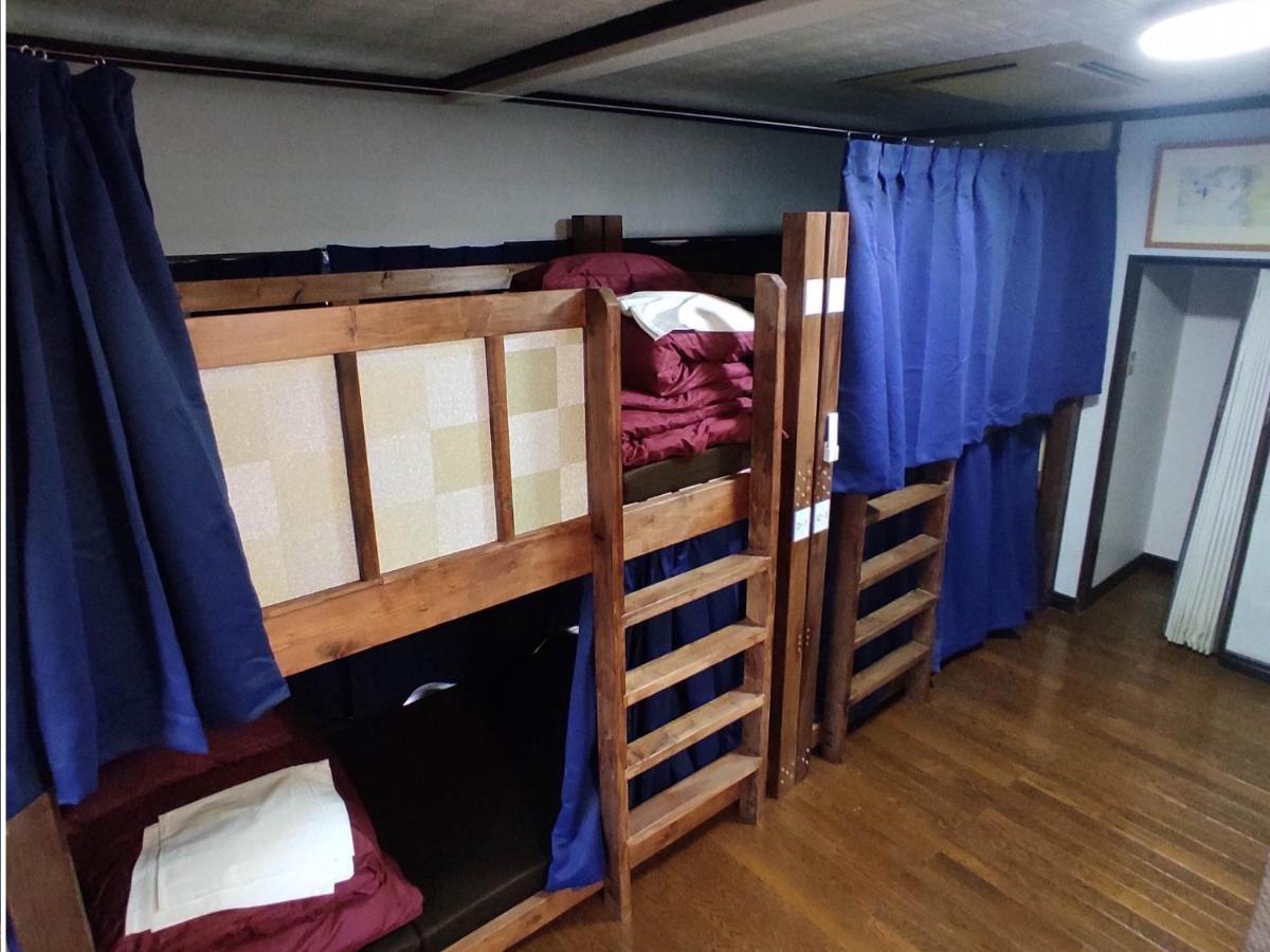 Guesthouse Kincha 駅東口 Utsunomiya Exteriör bild